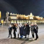 Cracovia, Polonia, Grupo mujeres