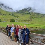 Escocia, Highlands, grupo mujeres