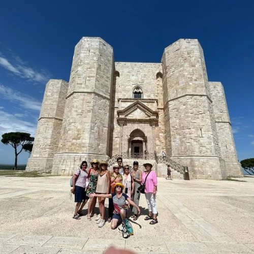 Iglesia Matera, Apulia, Italia, Grupo Mujeres