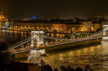 Budapest, Danubio, rio, luces