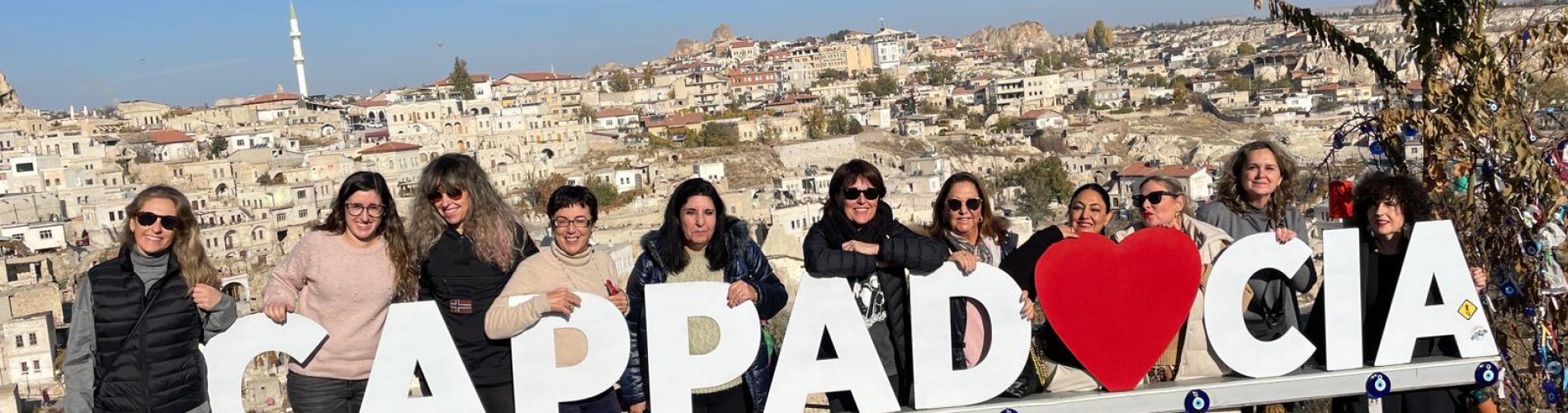 Capadoccia, Turquía, grupo mujeres