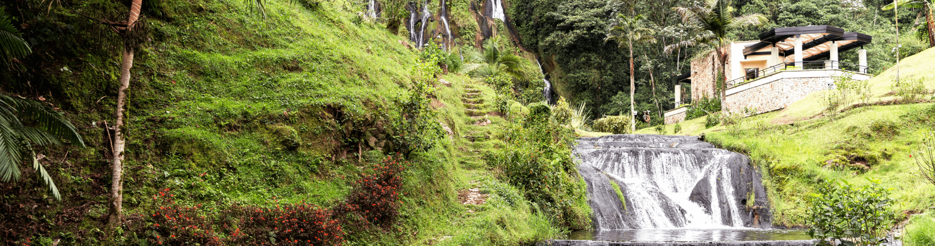 Cascadas Termales de Santa Rosa de Cabal en Risaralda, Colombia
