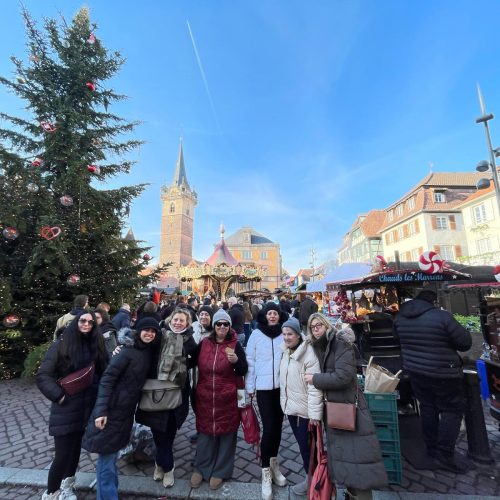 Colmar, Alsacia, Navidad, Grupo mujeres