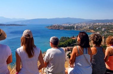Creta, mirador, mujeres