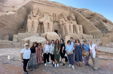Egipto, Abu Simbel, grupo mujeres