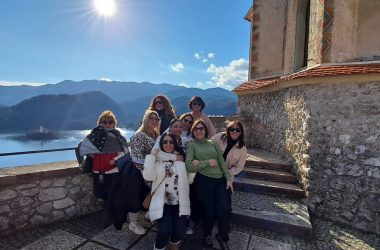 Eslovenia, Lago Bled, grupo mujeres