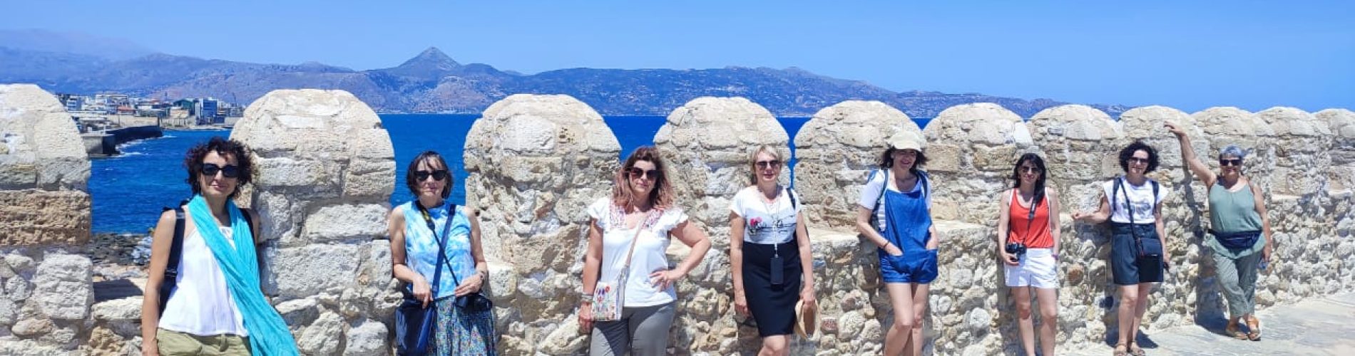 Heraklion, Creta, Grupo Mujeres