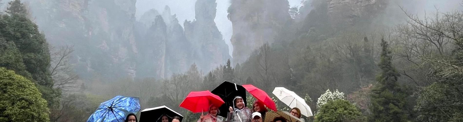 Hunan, Zhangjiajie, Paisaje Avatar, Grupo Mujeres