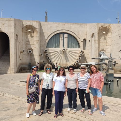 grupo mujeres, armenia