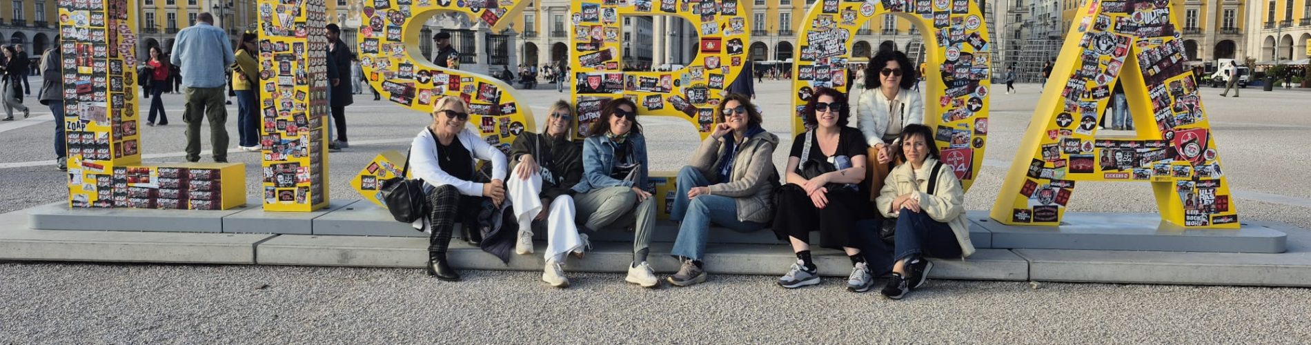 Lisboa, plaza del Comercio, Grupo Mujeres