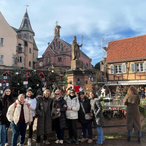Mercadillos Navidad, Alsacia, grupo mujeres