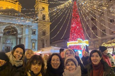 Mercadillos Navideños, Budapest, Grupo Mujeres