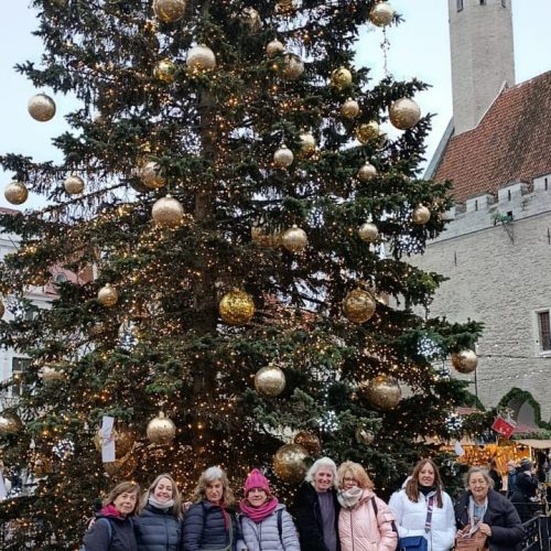 Mercadillos Navideños Riga, Grupo de mujeres