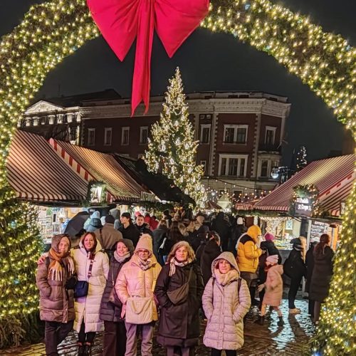 Mercadillos Tallin, grupo de mujeres