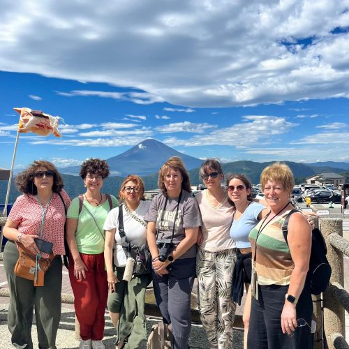 Monte Fuji, Japon, Grupo mujeres