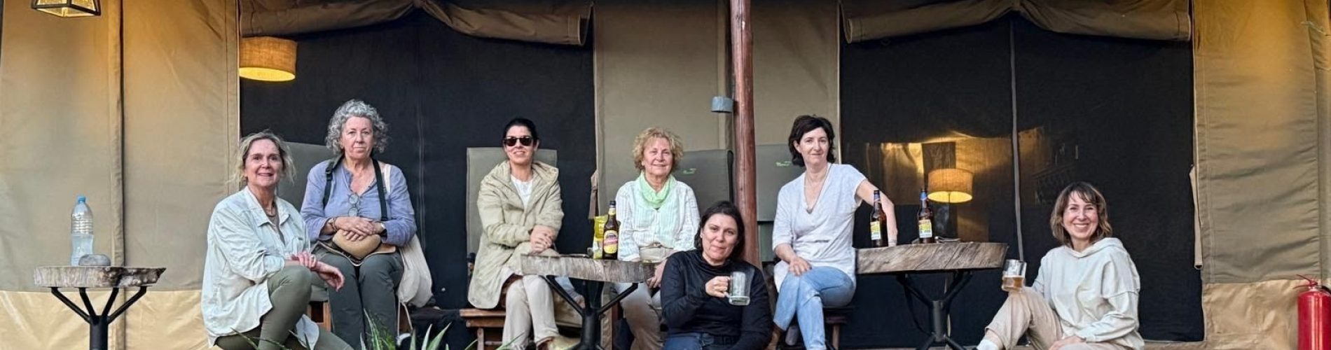 Parque Nacional Serengueti, Campamento, Grupo Mujeres