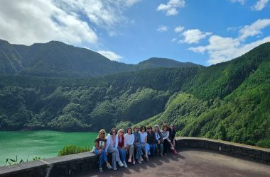 Ponta Delgada, Islas Azores, grupo mujeres