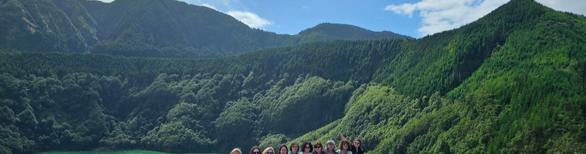 Ponta Delgada, Islas Azores, grupo mujeres