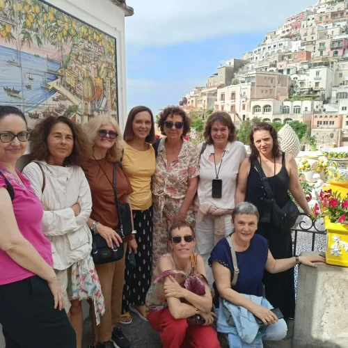 Positano, Costa Amalfitana, Grupo de mujeres