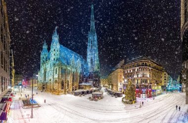 Viena, catedral, nevada