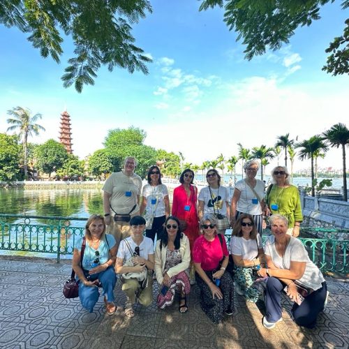 Vietnam, Lago, Grupo mujeres