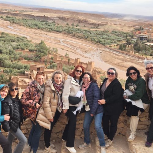 ait ben haddou,ouzarzate, grupo mujeres, marruecos