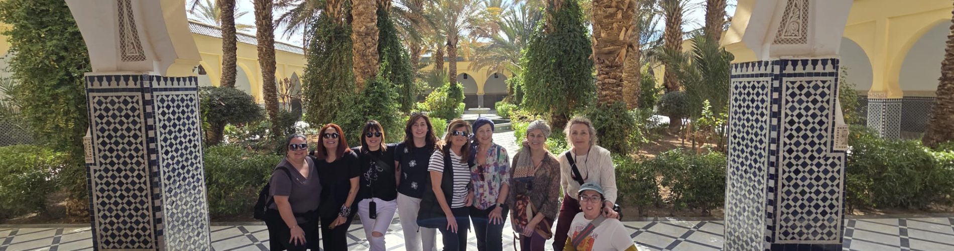 ouzarzate, marruecos, grupo mujeres